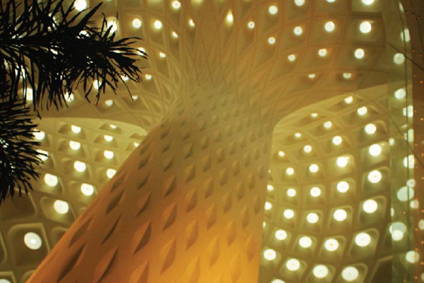 Engineering Excellence! The Advantages of FRP Gratings and Ladders in Qatar's Projects